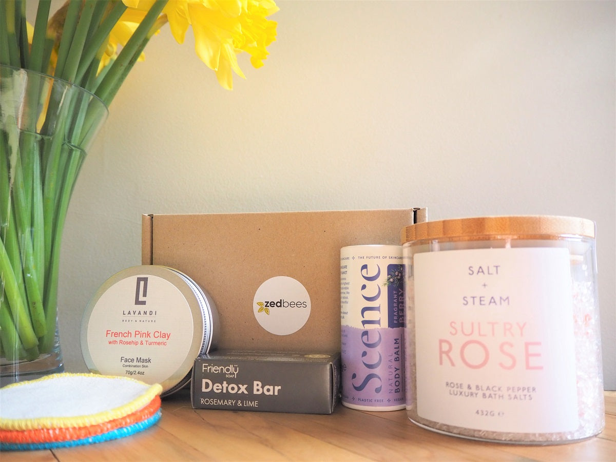 zero-waste-subscription-box-relaxing-gift-box